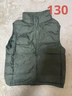 【最終値下】ユニクロ　モスグリーン ベスト　130