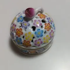 花柄 透かし彫り 陶器製 小物入れ ポプリポット