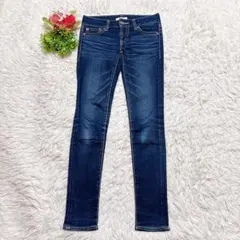 Item thumbnail for item 57f7dc4f-7b78-431c-8bc2-89bf294f42d6