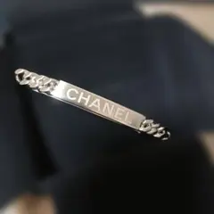 CHANEL シャネル ティアドロップ シルバー バングル ブレス Y05126