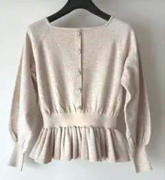 ✨美品✨長袖ニット フリル裾 ベージュ【M】