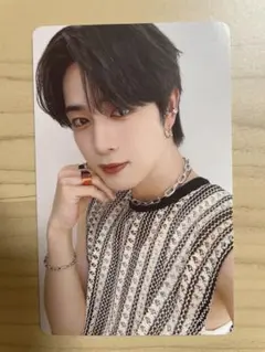 Item thumbnail for item 293e12df-fc38-4dee-a63d-f80d55183d8b