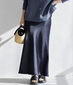 【美品】IENA ダブルサテンスカート　ネイビー 36