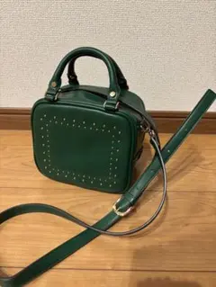 ● artemis by DIANA 2wayバッグ スタッズ グリーンのサムネイル