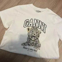 GANNI Tシャツ Mのサムネイル