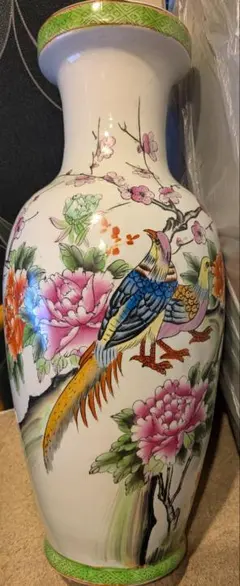 中国花鳥文花瓶 - メルカリ