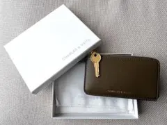 CHARLES & KEITH フラグメントケース オリーブグリーン
