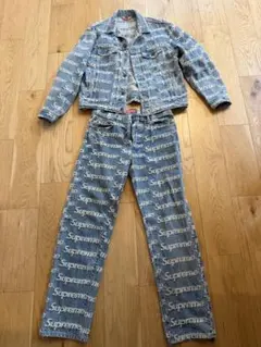 Supreme Frayed Logos デニムジャケット ジーンズ　上下セットのサムネイル