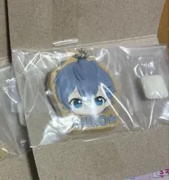 カラフルピーチ　クッキーチャームコット　キーホルダー　ヒロ