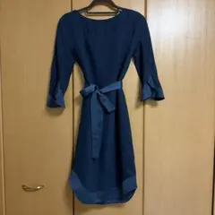 【極美品】BANANA REPUBLIC ダークブルー ひざ丈ワンピース