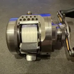 オクマ CONVECTOR CV30L ベイトリール ジギング 船用 極美品 - メルカリ