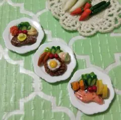 1559 フェイクフード花形ミニ皿3点セット❽