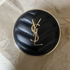 YSLイヴ・サンローラン　クッションファンデーションケース