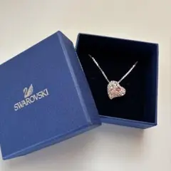 スワロフスキー　ハート　ネックレス　Swarovski