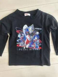 ウルトラマンアーク 長袖 ロンＴ 黒 110