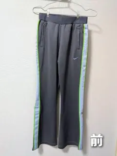 美品 レディースM ナイキジャージ Nikefit