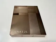 LUNASOL スキンモデリングアイズ 01 ベージュベージュ
