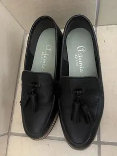 artemis byDIANA タッセル付きローファー