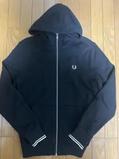 【新品、未使用】フレッドペリー　ジップパーカー　Sサイズ ブラック