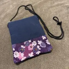和風ショルダーバッグ ネイビーと紫の花柄
