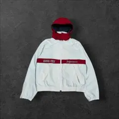 supreme×GORE-TEX ナイロンジャケット　コラボ　フーディー　訳あり