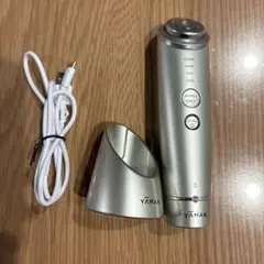 Item thumbnail for item b6e5c34a-36ba-4ed9-8cd8-9cb58347fadb