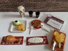 ディズニーミニチュアコレクションパークフード　ミッキー 　ミニチュア