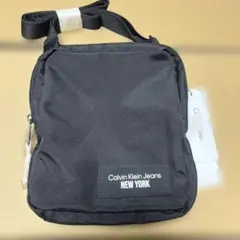 【新品未使用】CALVIN KLEINショルダーバッグのサムネイル