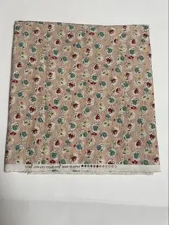 YUWA LIVE LIFE COLLECTION 花柄生地 110×270