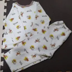 Curious George パジャマ 110cm おさるのジョージ