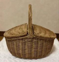 カゴ　蓋付き　バスケット