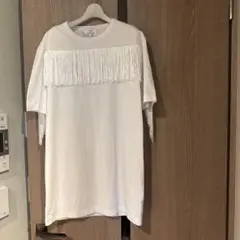 【新品タグ付き】フリンジ　白Tシャツ　ワンピ