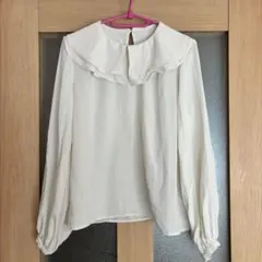 ホワイト フリル襟 長袖ブラウス