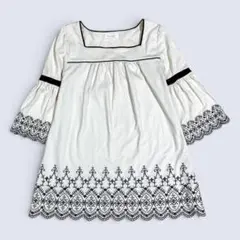 any SiS 花柄刺繍チュニック M フレア袖 カットソーブラウス