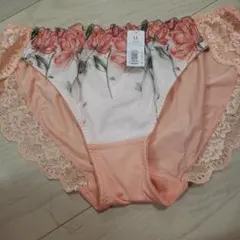 新品未使用タグ付き花柄ショーツLLのサムネイル