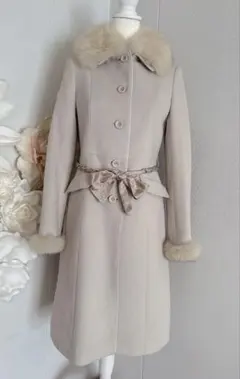 極美品 組曲 アンゴラ混 ロングコート ブルーフォックスファー リボン 3