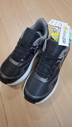 (新品)スニーカー　チョコザップ　24.5cm