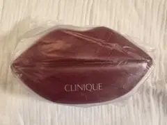 CLINIQUE 唇型ポーチ ワインレッド