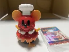 POPMART ミッキーマウス　　　Volcanocakemickey