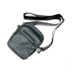 DUFFER ブラック ショルダーバッグ