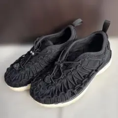 KEEN ブラック サンダル　18.5cm