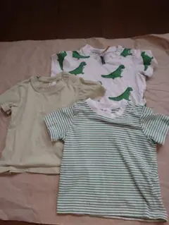 H&M 恐竜プリント Tシャツ 3枚セット 4-6M