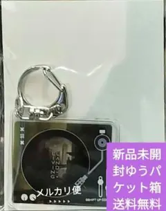 勝利の女神ニケ NIKKE 渋谷限定 カセットテープ型キーホルダー レッド