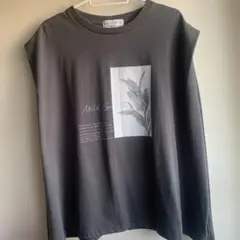 シーズンリーズン　フレンチスリーブ　Tシャツ　濃灰