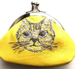がま口ポーチ　ねこ　ネコ　 猫ちゃん　刺繍　本革　レザー　 コインケース小物入れ