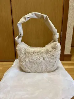 リゼクシー　ファーバック　未使用