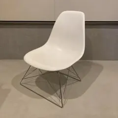 Vitra正規品シェル イームズシェルチェアLWB キャッツクレイドルのサムネイル