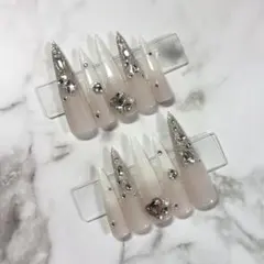 ネイルチップ　ベイビーブーマー　ギャルネイル　ロングネイル　ワンホン　スナ系