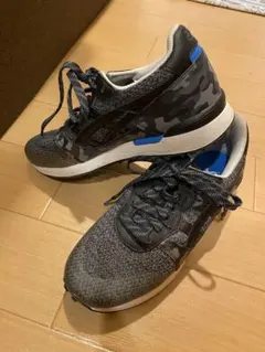 Asics スニーカー カモフラ柄 メンズ