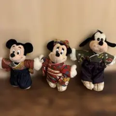 ミッキー・ミニー・グーフィー 正月ぬいぐるみ バッジ3体セット